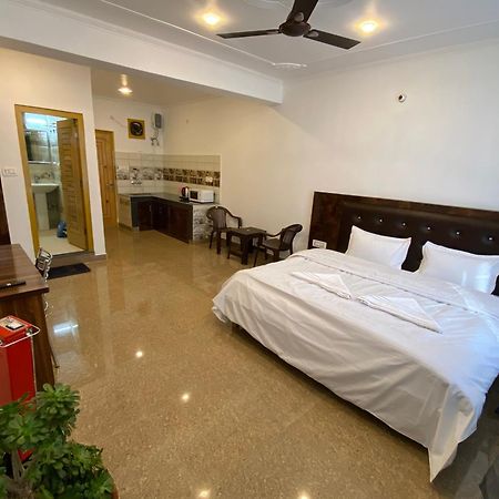 Redeem Cafe & Homestay McLeod Ganj Exterior photo